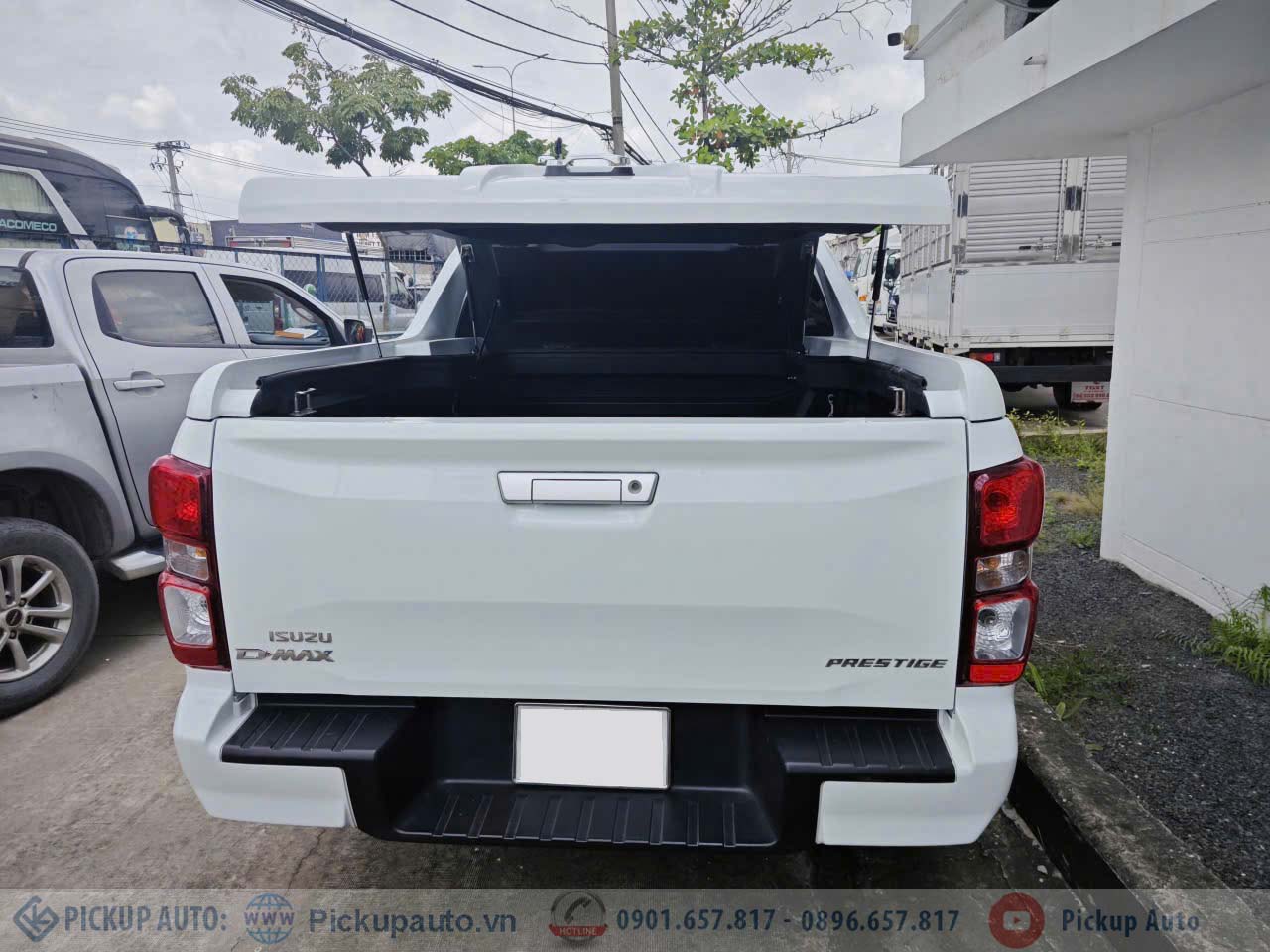nắp thùng xe bán tải dmax giá rẻ